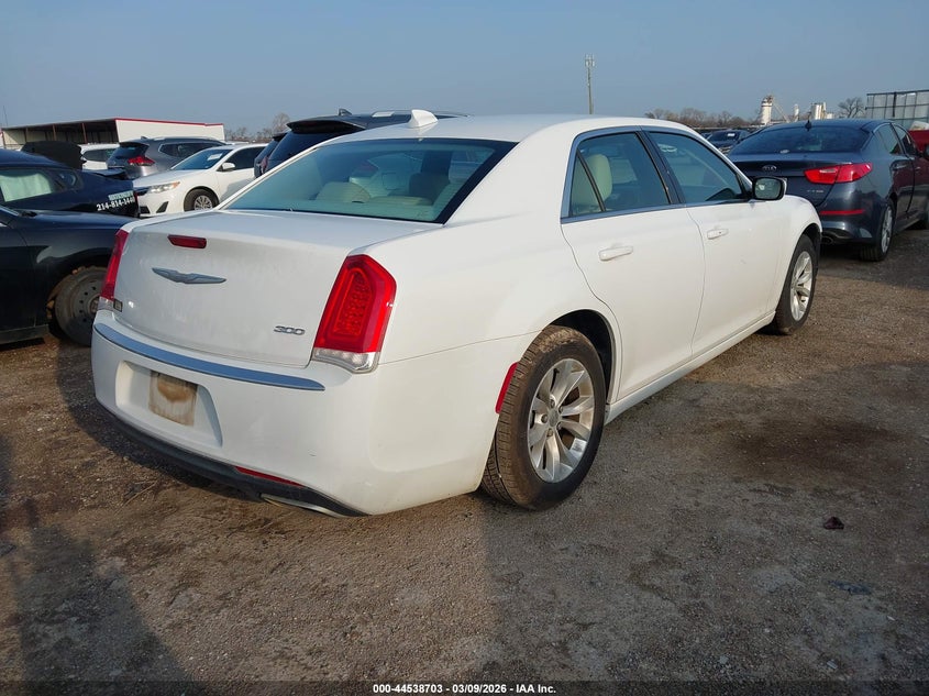 2015 Chrysler 300 Limited