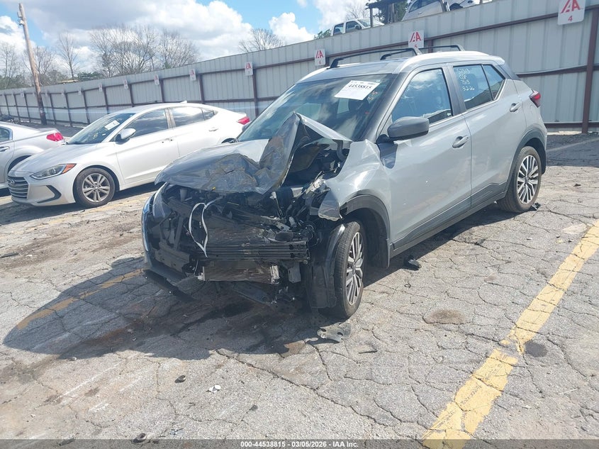 2023 Nissan Kicks Sv Xtronic Cvt