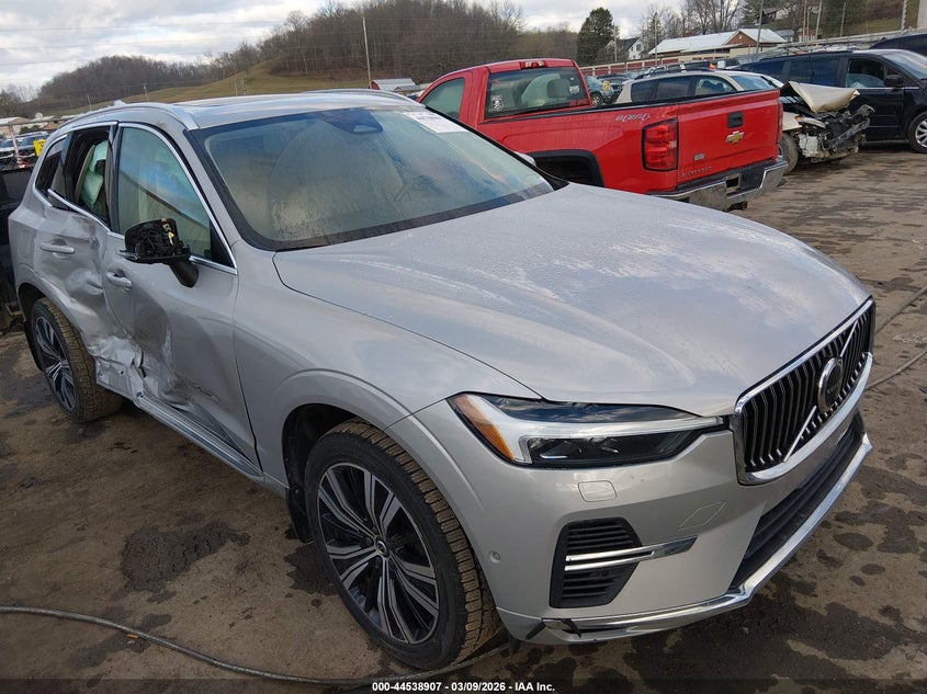 2022 Volvo Xc60 Recharge Plug-In Hybrid T8 Inscription