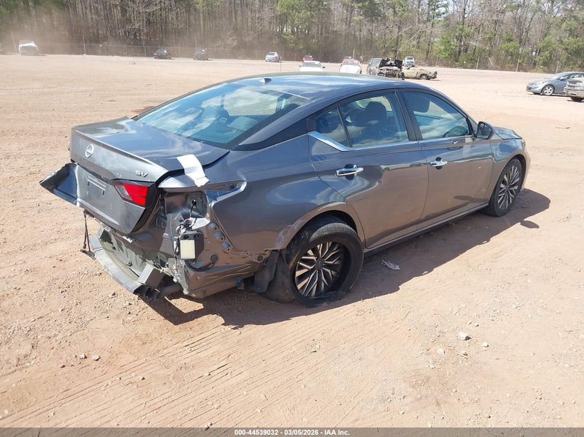 2024 Nissan Altima Sv Fwd