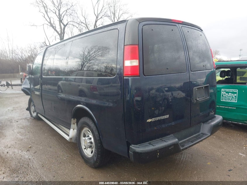 2014 Chevrolet Express 2500 Ls