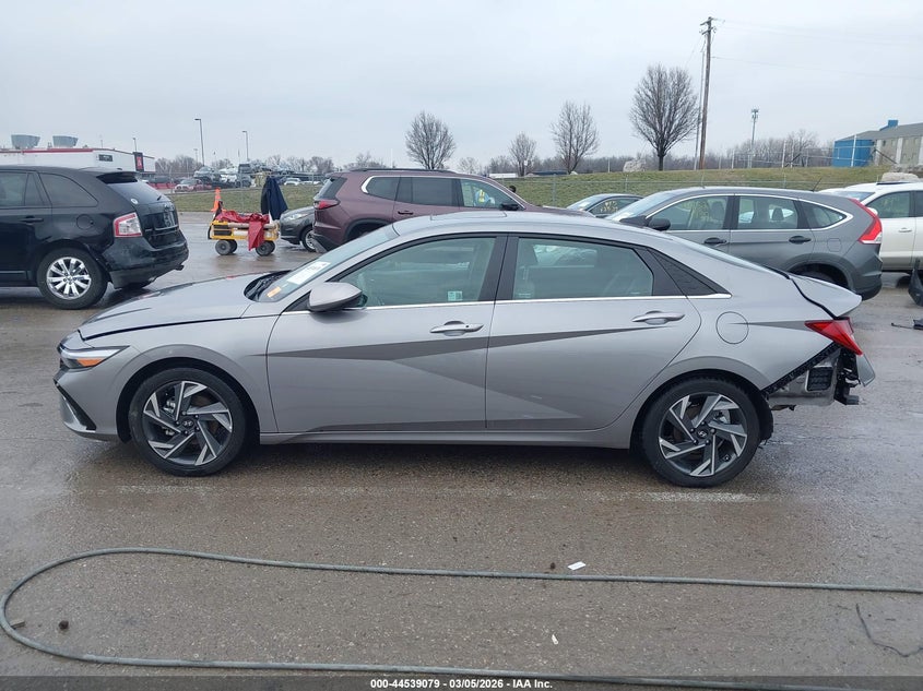 VIN KMHLS4DG7RU755539 2024 HYUNDAI ELANTRA SEL