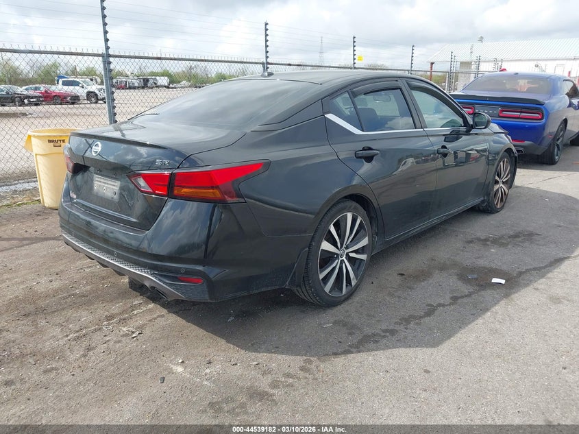 2020 Nissan Altima Sr Fwd