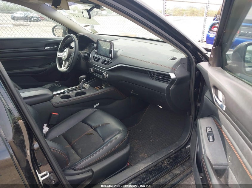 2020 Nissan Altima Sr Fwd