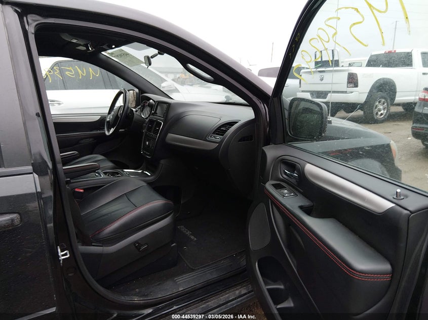 2014 Dodge Grand Caravan R/T