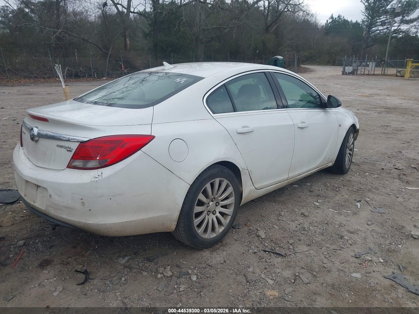 2011 BUICK REGAL auction photo 4