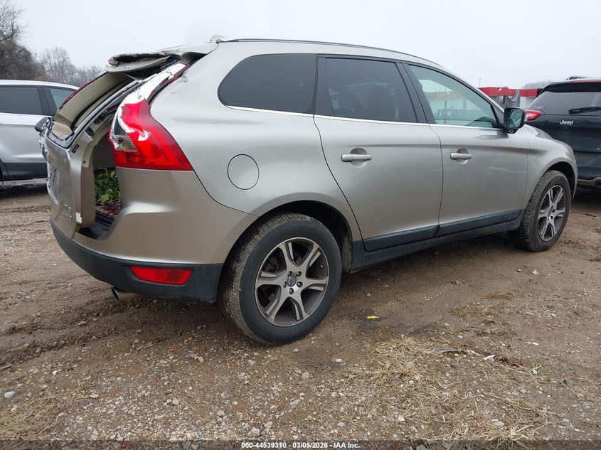 2012 Volvo Xc60 T6 Platinum