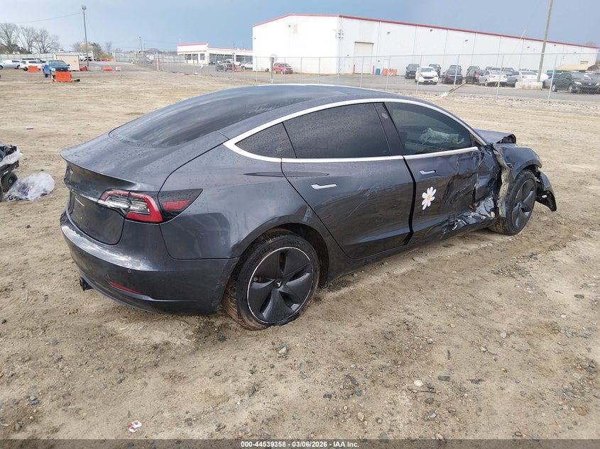 Vin: 5yj3e1eb3jf114401, lot: 45036181, tesla model 3 long range/performance 20184
