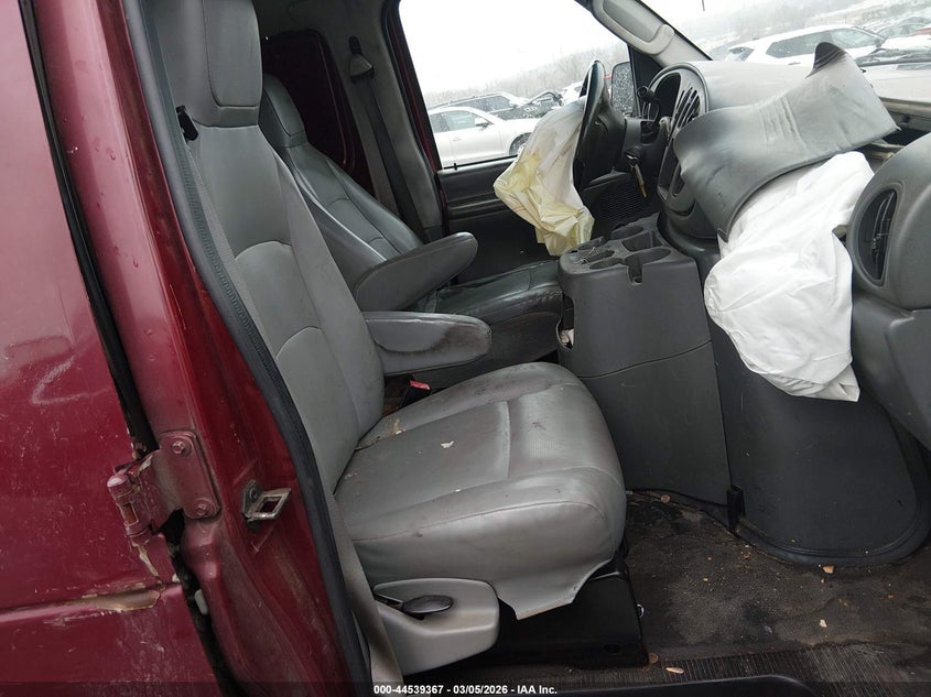 2003 Ford E-150 Commercial