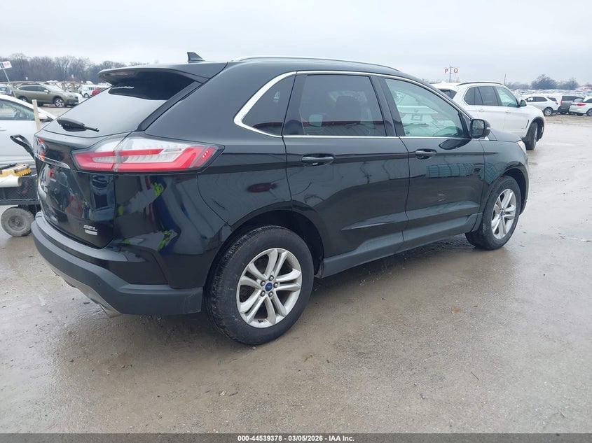 2020 Ford Edge Sel