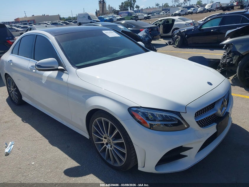 2019 Mercedes-Benz C 300