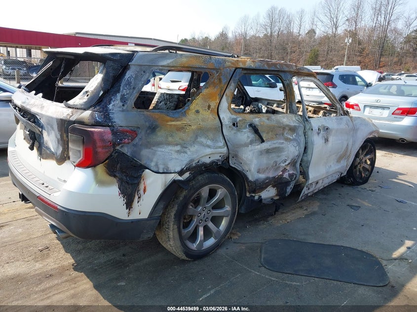 2020 Ford Explorer Platinum