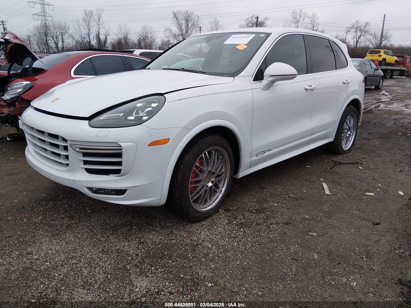 2016 Porsche Cayenne Gts