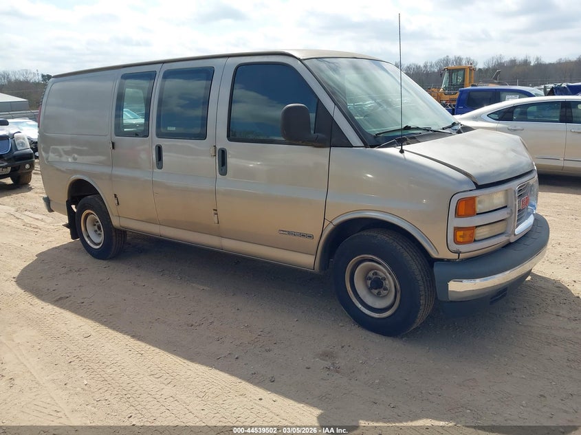 2001 GMC Savana Standard
