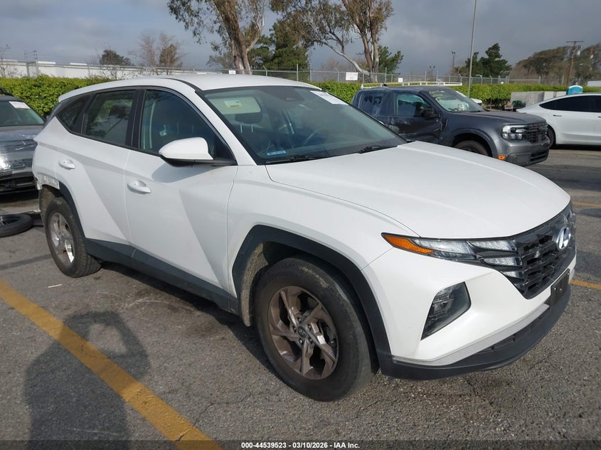 2023 Hyundai Tucson Se