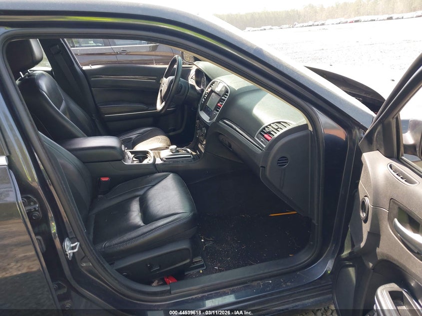 2018 Chrysler 300 Touring L