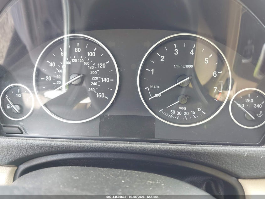 2015 BMW 320I · Фото 7