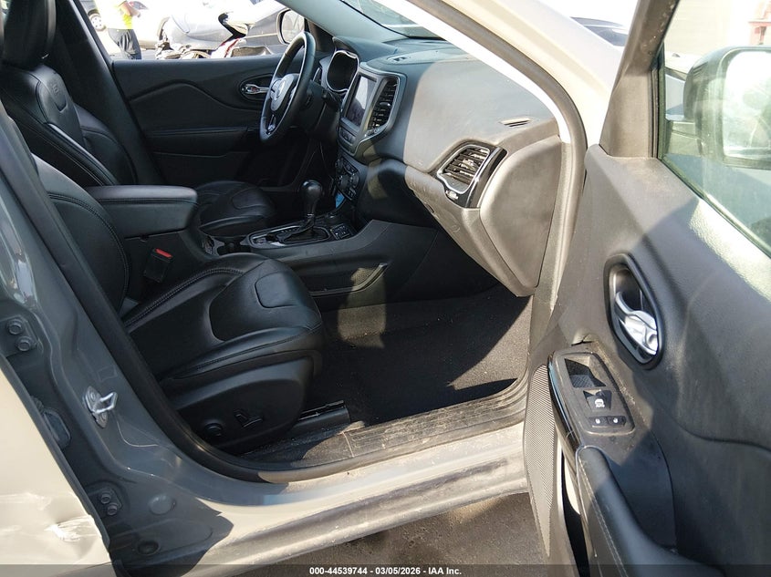 2023 Jeep Cherokee Altitude Lux 4X4