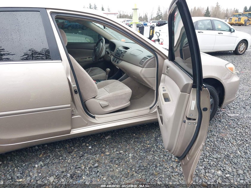 2002 Toyota Camry Le