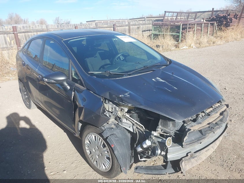 2015 FORD FIESTA SE