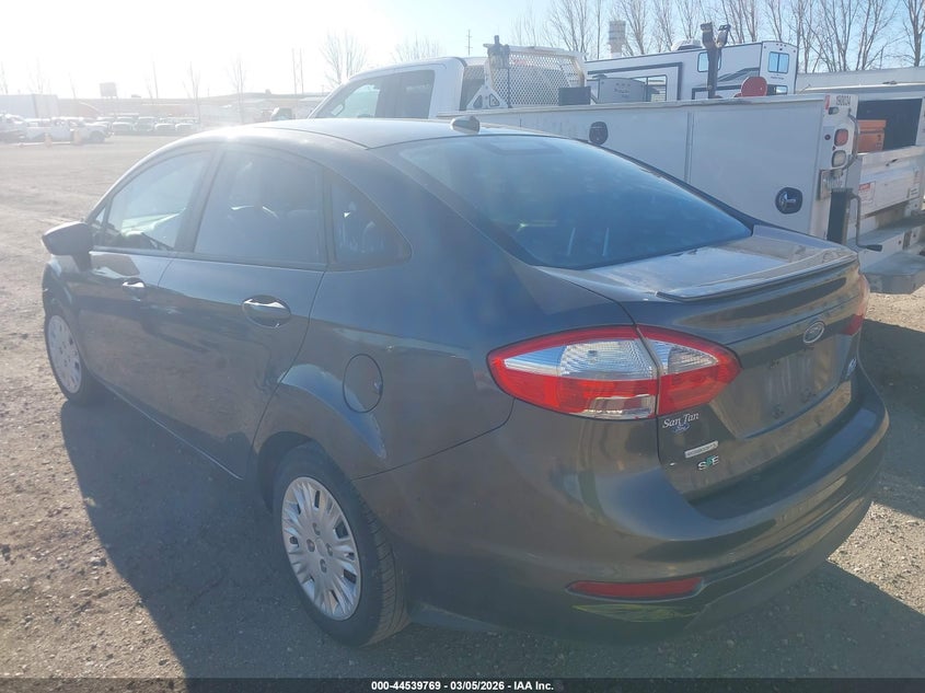 Vin: 3fadp4be1fm126988, lot: 45036592, ford fiesta se 20153