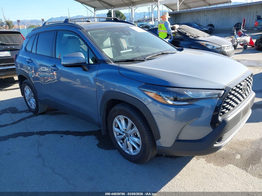 2022 Toyota Corolla Cross Le