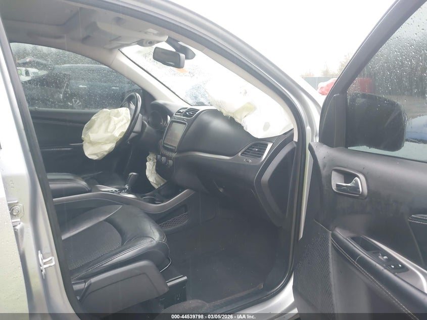 2020 Dodge Journey Crossroad