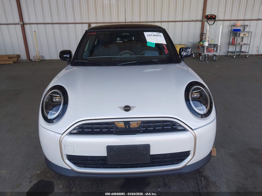 2025 Mini Hardtop Cooper VIN: WMW13GD08S2W46227 Lot: 44540092