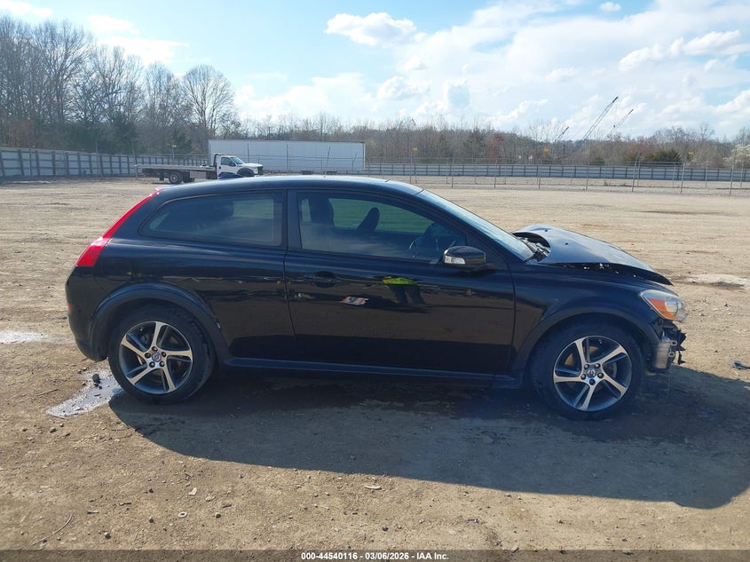 2013 Volvo C30 T5 VIN: YV1672MK6D2306640 Lot: 44540116