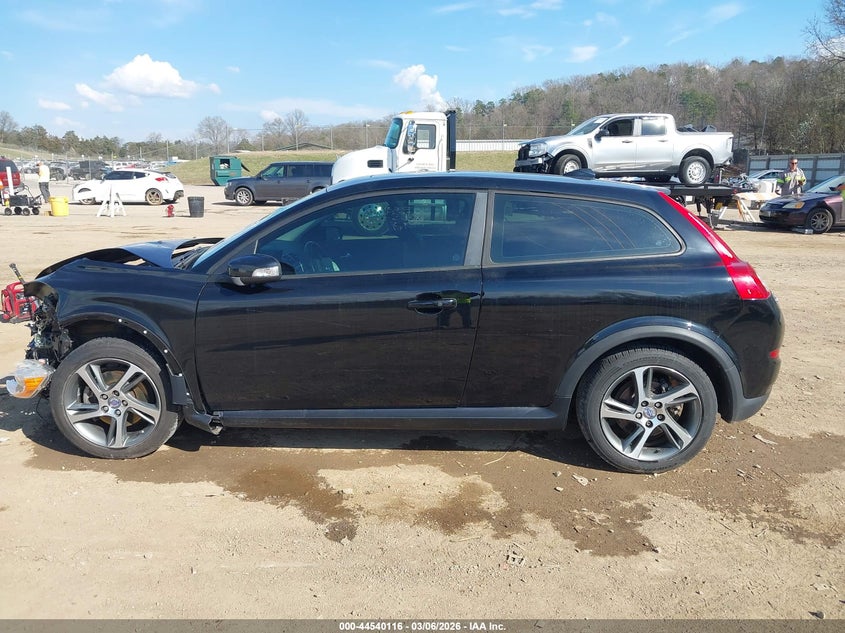 2013 Volvo C30 T5 VIN: YV1672MK6D2306640 Lot: 44540116
