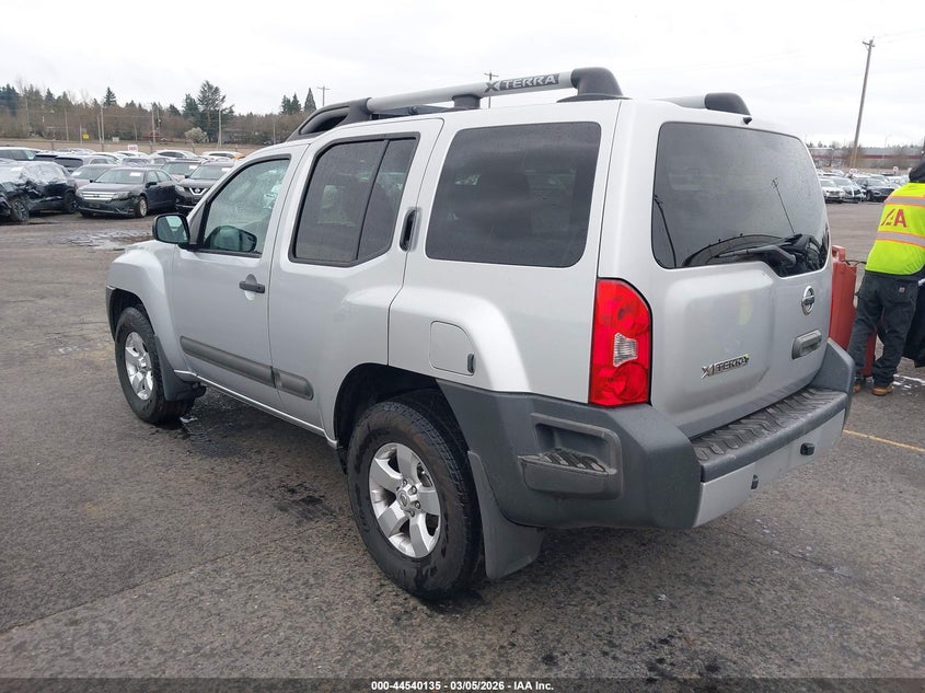 2012 Nissan Xterra S