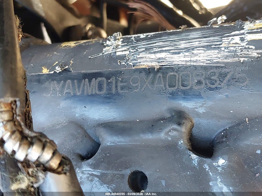 1999 Yamaha Xvs65 A VIN: JYAVM01E9XA008375 Lot: 44540255