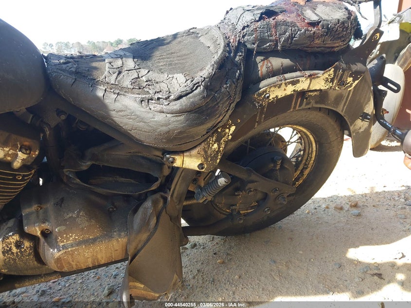 1999 Yamaha Xvs65 A VIN: JYAVM01E9XA008375 Lot: 44540255