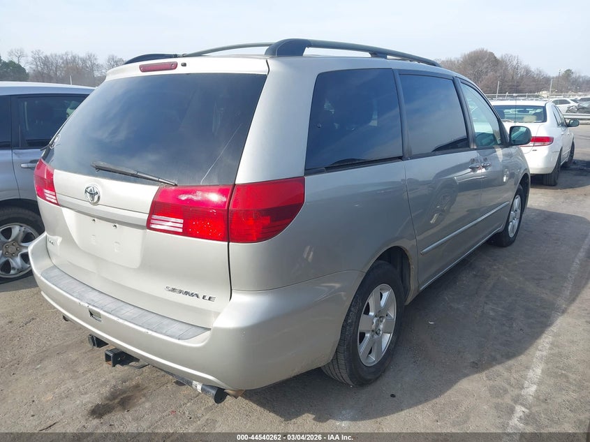 2004 Toyota Sienna Le