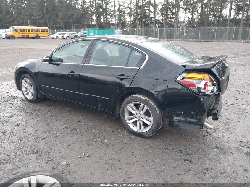 2010 Nissan Altima 3.5 Sr