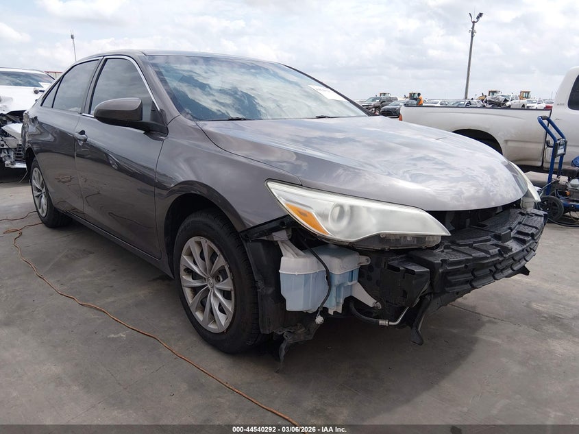 2017 Toyota Camry Le