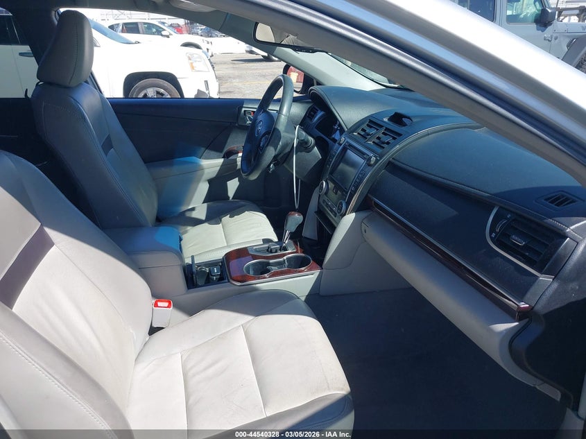 2014 Toyota Camry Xle V6