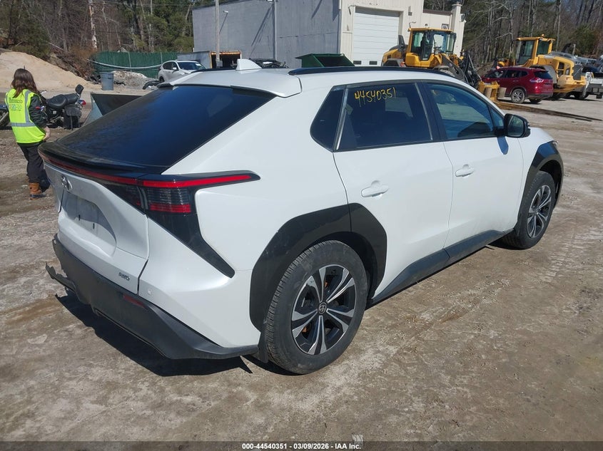 2024 Toyota Bz4X Xle