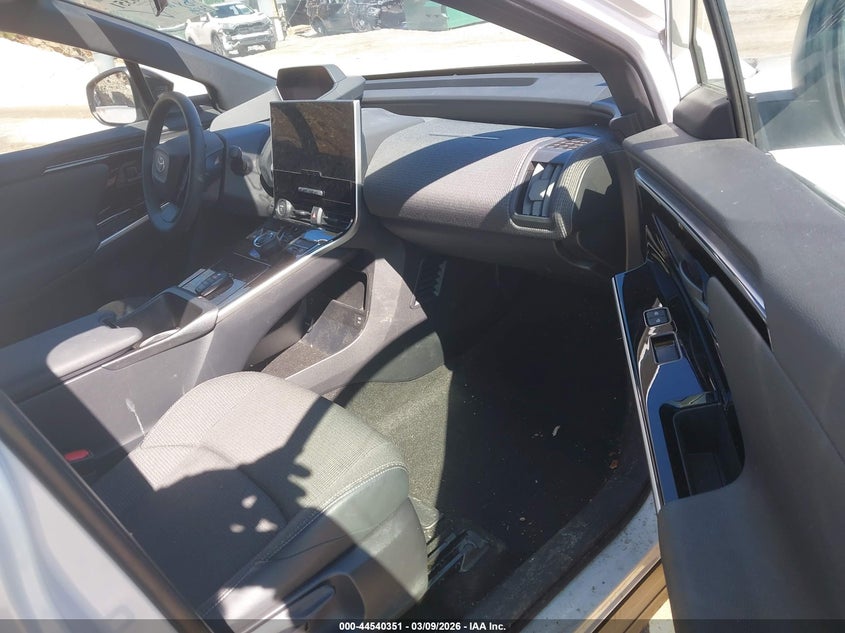 2024 Toyota Bz4X Xle