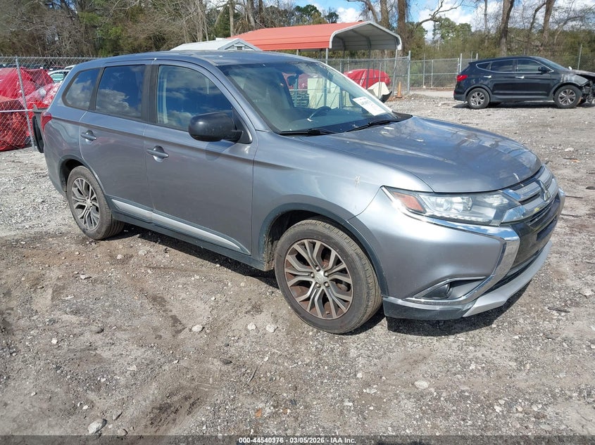 2016 Mitsubishi Outlander Es