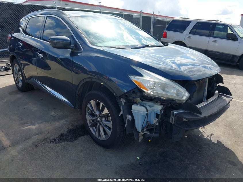 2017 Nissan Murano Sv