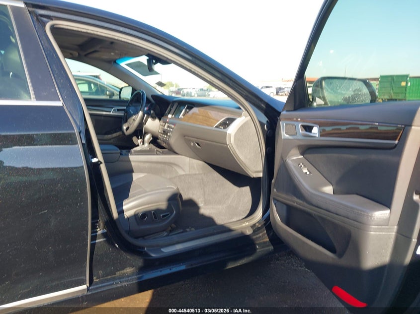 2015 Hyundai Genesis 3.8