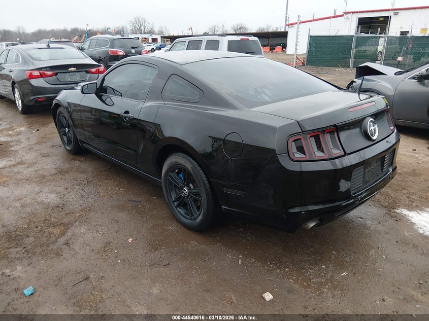 2013 Ford Mustang V6