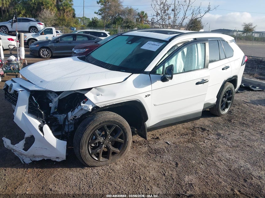 2024 Toyota Rav4 Xle