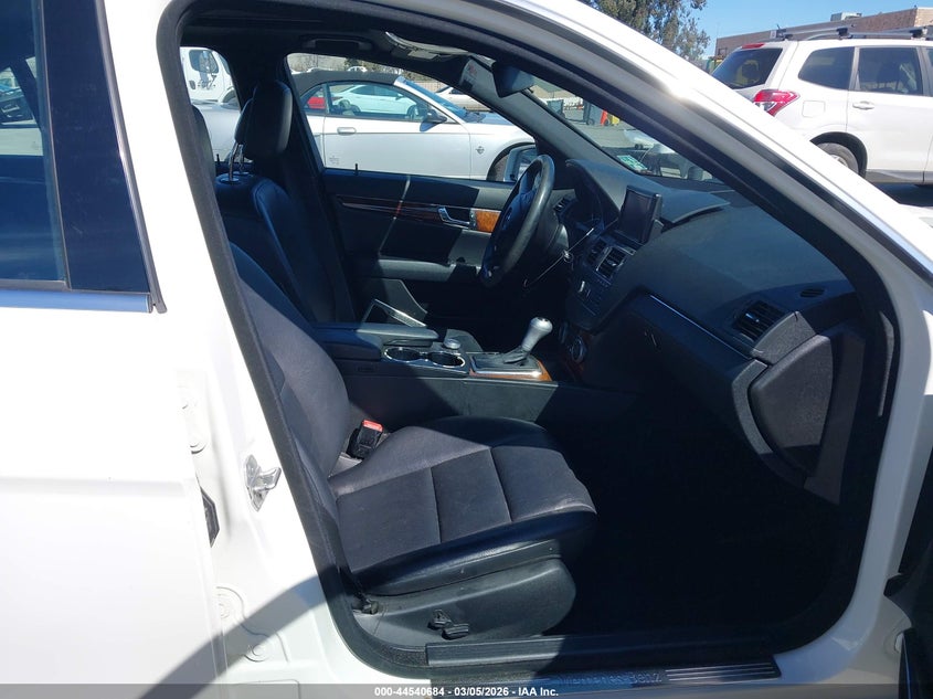 2011 Mercedes-Benz C 300 Sport