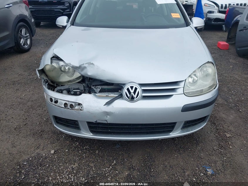 2007 Volkswagen Rabbit 2-Door VIN: WVWBR71KX7W213682 Lot: 44540714