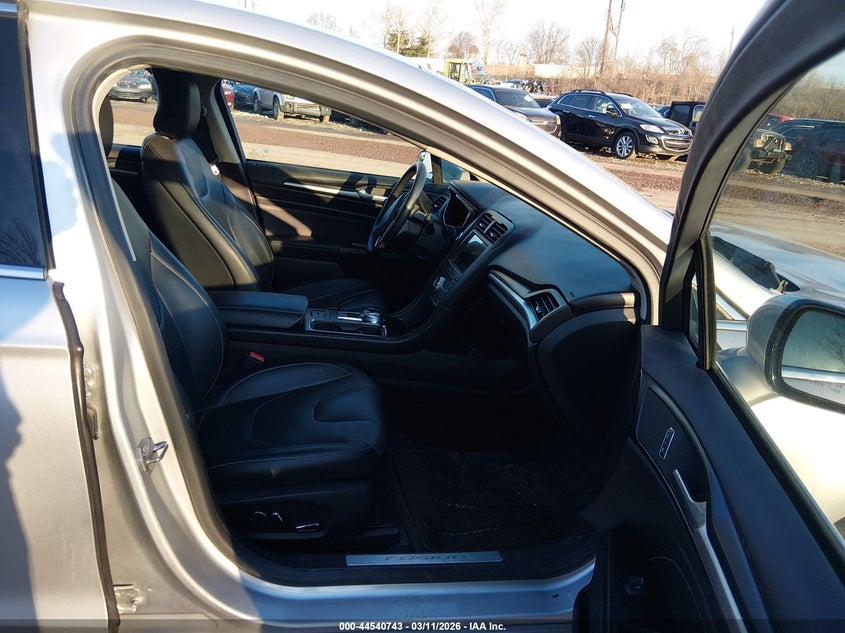 2017 Ford Fusion Hybrid Titanium