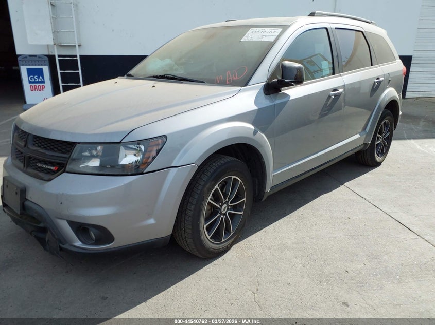 Vin: 3c4pdcbg2kt744199, lot: 45037585, dodge journey se 20192