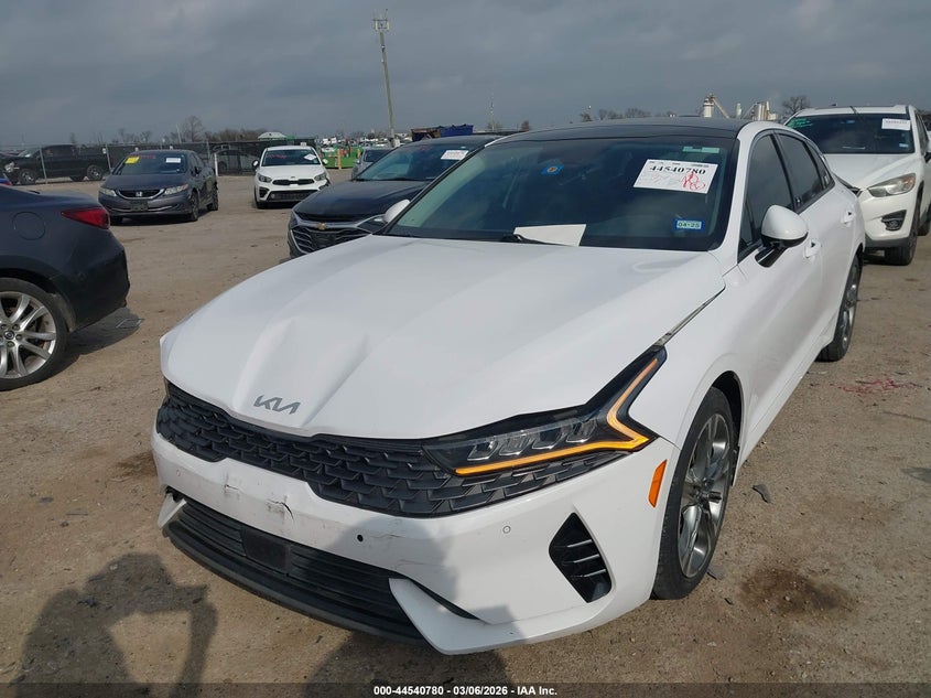 2022 Kia K5 Ex
