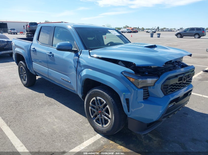 TOYOTA TACOMA TRD SPORT